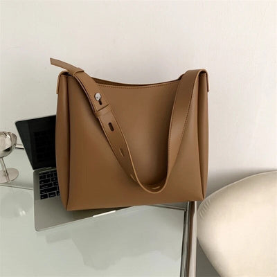 Georgina | Elegant minimalist shoulder bag with modern design for a sophisticated look