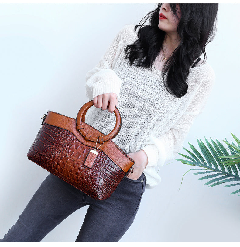 Alfrida | Elegant Handbag with Luxurious Crocopreg for Perfect Style