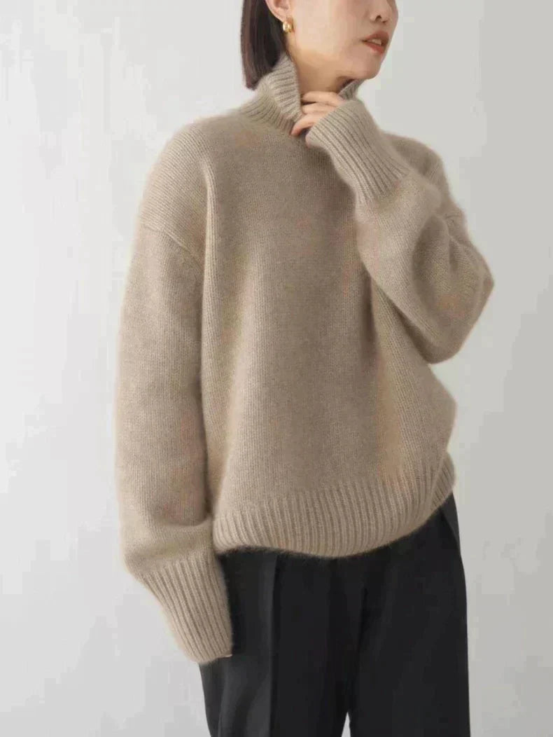 Isabella - Cashmere High Collar