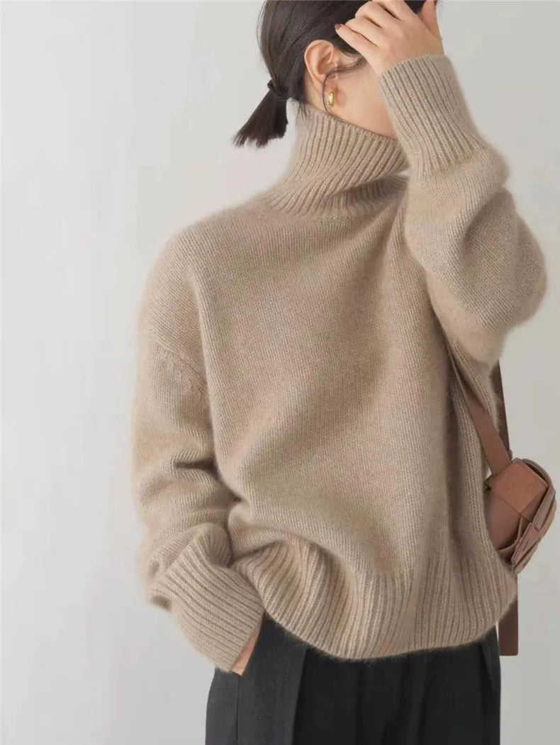 Isabella - Cashmere High Collar