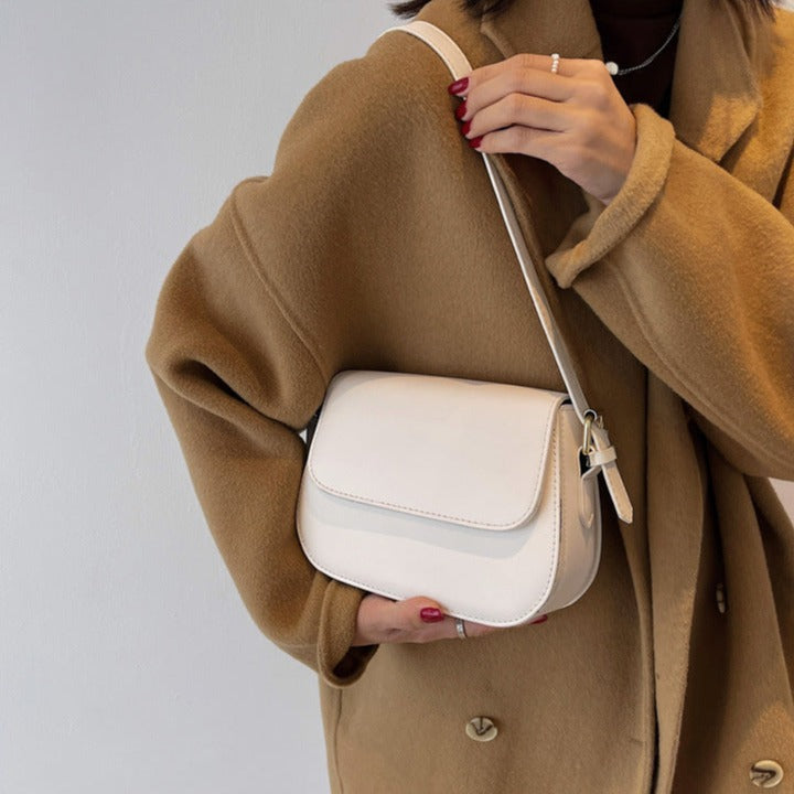 Sarah | Elegant shoulder bag in sophisticated nude tone for stylish use