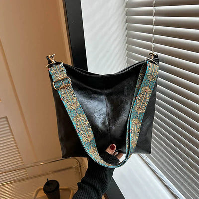 Charlotte | Elegant Classic Shoulder Bag with Adjustable Patterned Strap for Style and Comfort