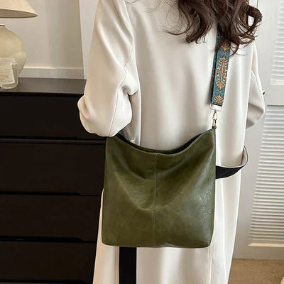 Charlotte | Elegant Classic Shoulder Bag with Adjustable Patterned Strap for Style and Comfort
