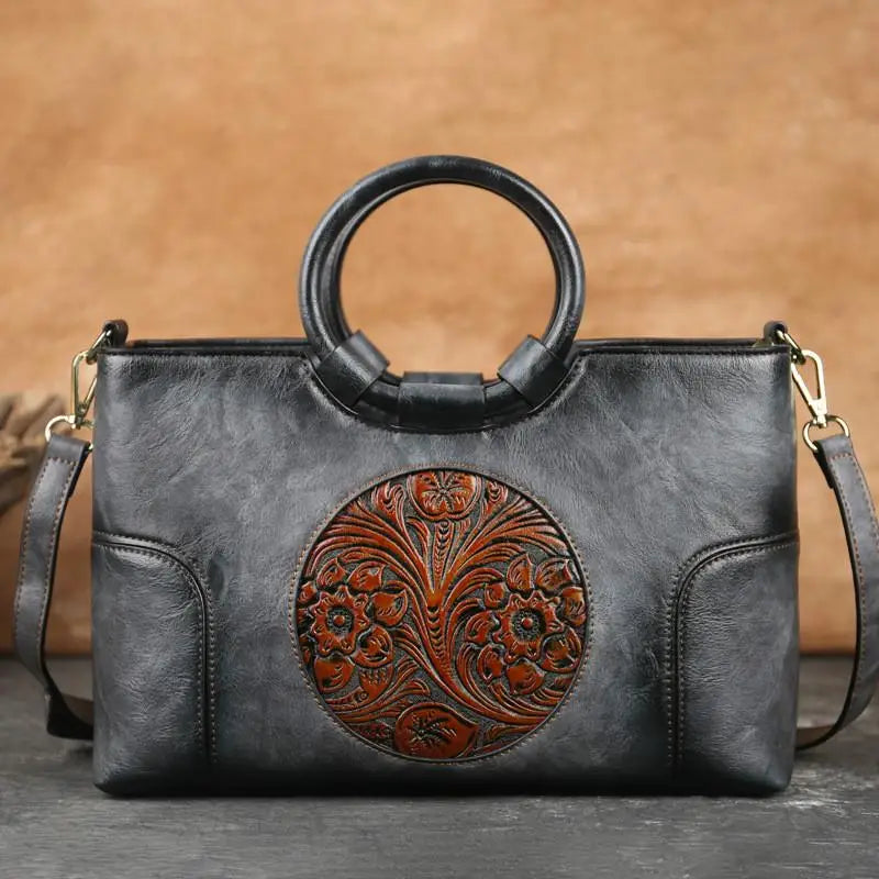 Dagmar | Chic and Artistic Bag for an Elegant Style
