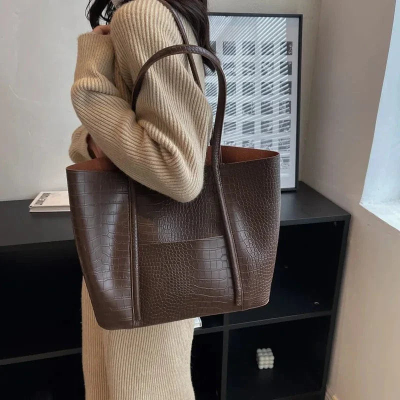 Betina - Leather Shoulder Bag