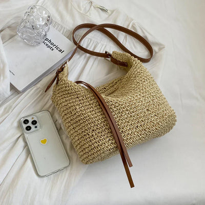 Anna | Elegant structured shoulder bag in woven style for a sophisticated look