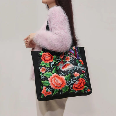 Ingrid | Elegant Brodert Canvas Bag with Unique Artistic Design
