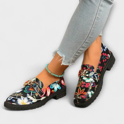 Orla – Multicolor Loafers with Flower Pattern
