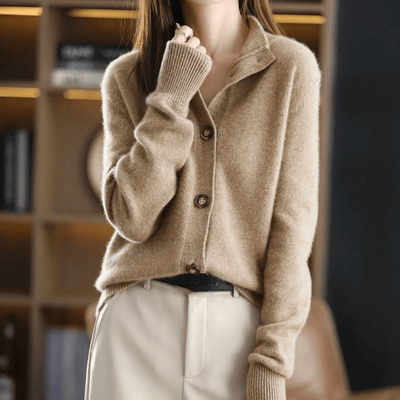 Alice® | Elegant Luxe Buttoned Cardigan